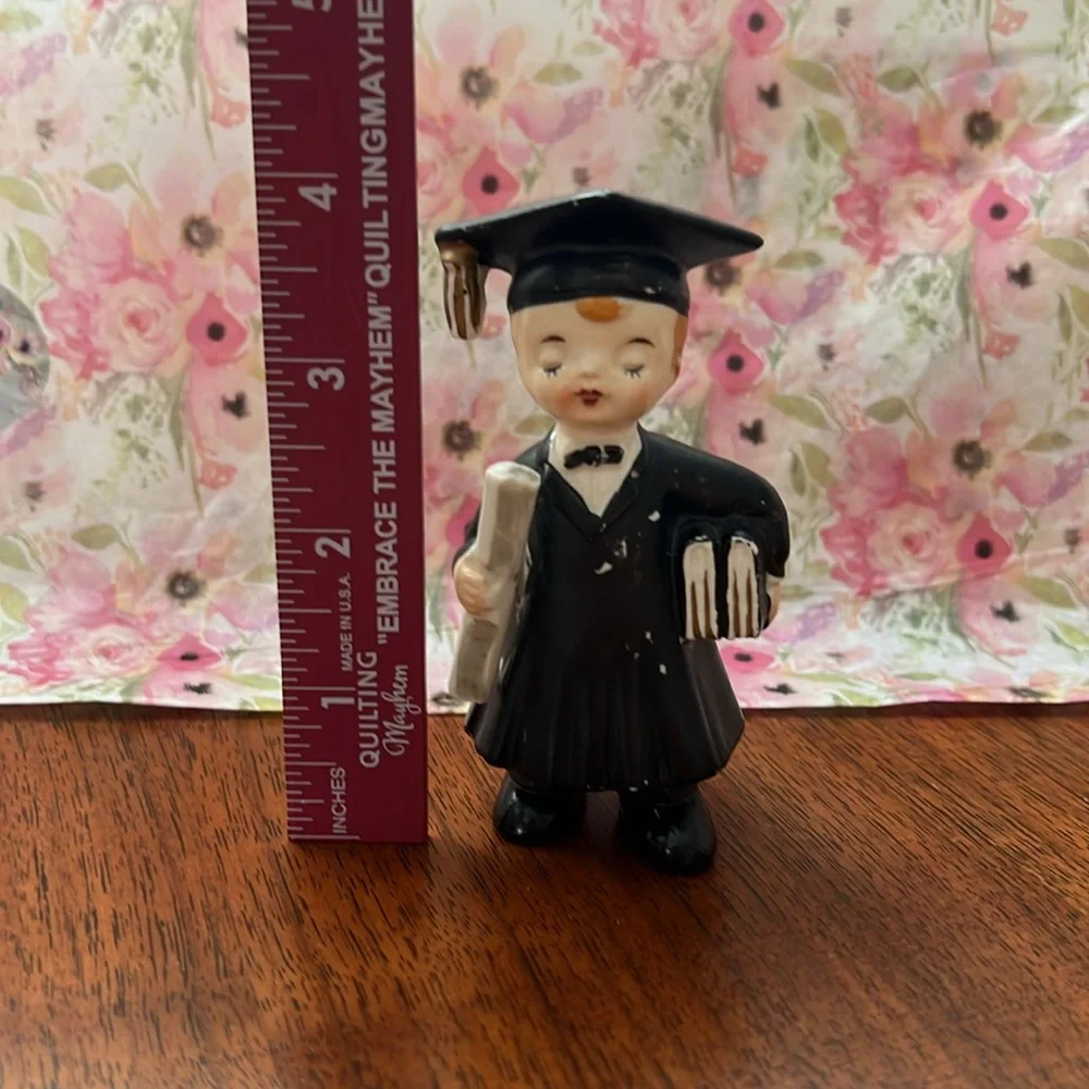 Cake Topper - Boy/Man Graduate Figure/Cake Topper